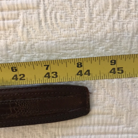 Johnston & Murphy Brown Embossed Leather Belt 36” - Picture 16 of 17